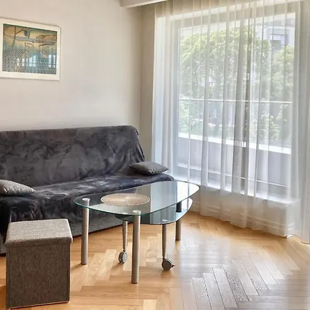 Lovely 1 Bedroom Apart, For Business Travellers Or Couple 아파트 *