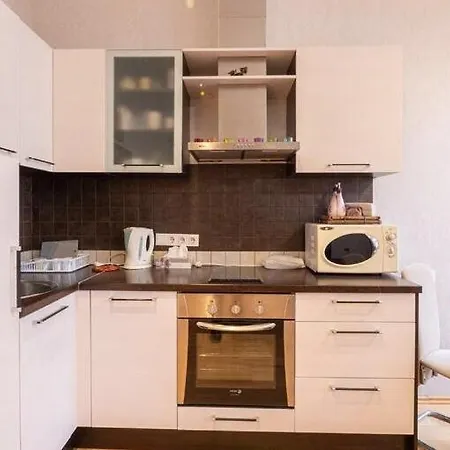Lovely 1 Bedroom Apart, For Business Travellers Or Couple Apartment *