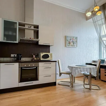 Lovely 1 Bedroom Apart, For Business Travellers Or Couple Korter *