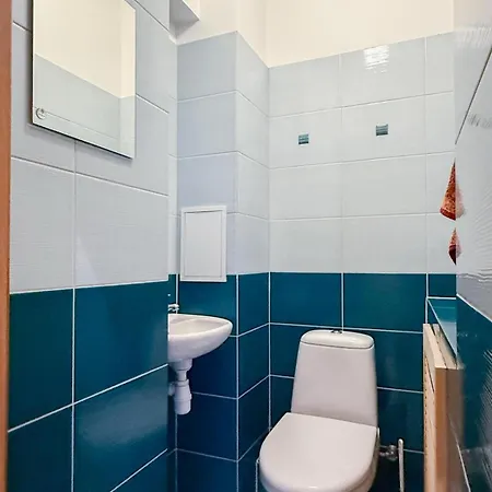 Lovely 1 Bedroom Apart, For Business Travellers Or Couple Διαμέρισμα *